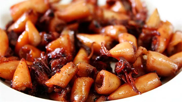 Đặc sản riêng biệt, hấp dẫn với Mực sữa rim chỉ có ở Bình Định