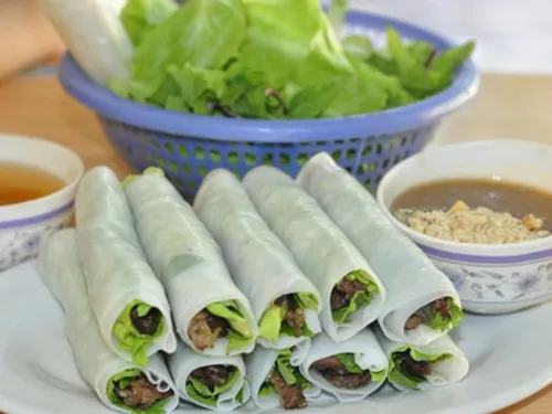 Hướng dẫn làm Phở cuốn Hà Nội ngon cho mùa hè