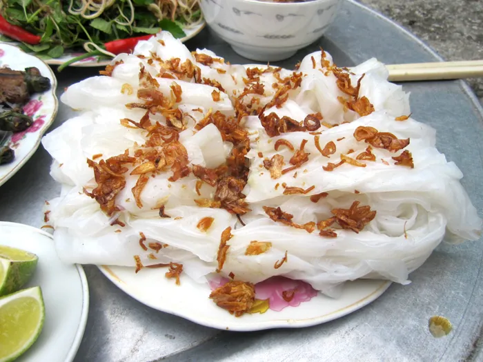 Thưởng thức đặc sản riêng của Hà Nam với món Bánh cuốn Phủ Lý