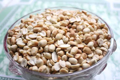 Cách làm kẹo đậu phộng giòn ngon đặc sản Đà Nẵng