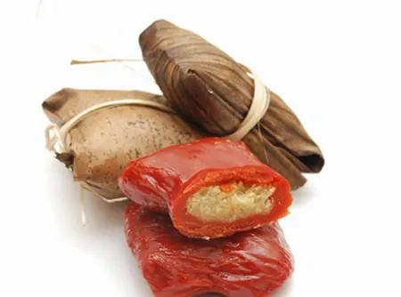 Bánh gấc Ninh Giang ngon và tinh tế