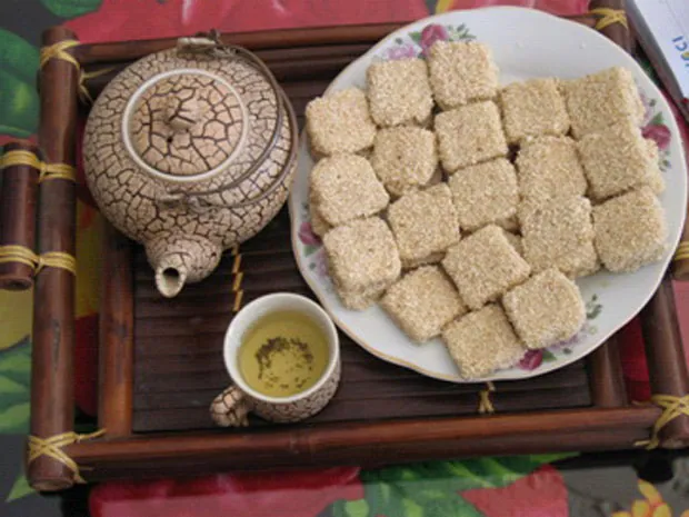 Đặc sản bánh khô mè Cẩm Lệ, Đà Nẵng