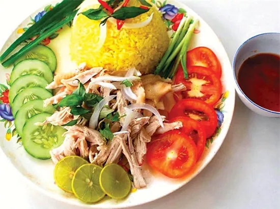 Cách làm món cơm gà Tam Kỳ ngon mê ly