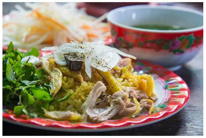 Cách nấu món cơm gà Hội An ngon ‘thần thánh’