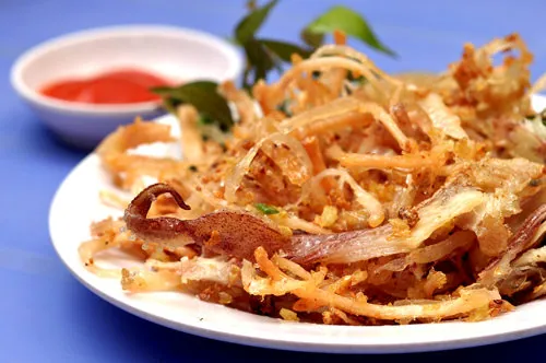 Đến Phú Quốc thưởng thức mực om nước mắm