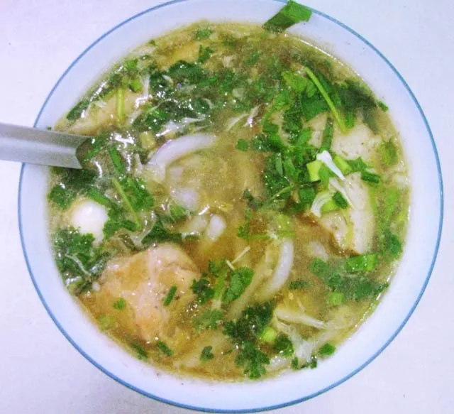 Bún chả cá, bánh canh chả cá Quy Nhơn không ăn đừng hối hận