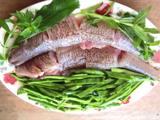 Đặc sản canh cá thửng nấu lưỡi long thơm ngon