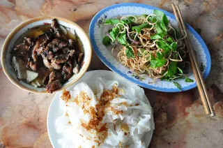 Thưởng thức món bánh cuốn Phủ Lý – Đặc sản Hà Nam
