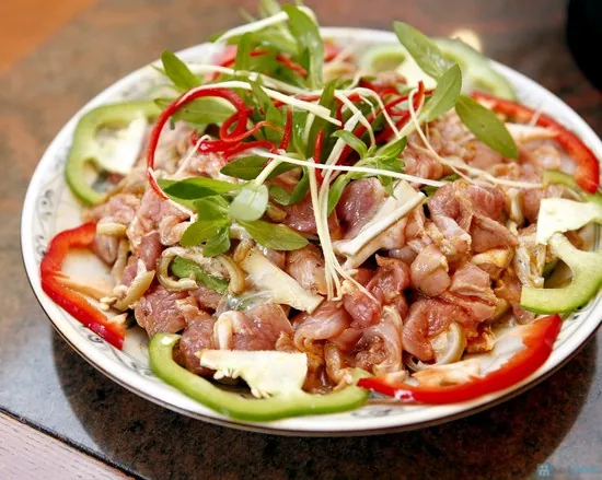 Tái dê Hoa lư món đặc sản ngon đúng điệu của Ninh Bình