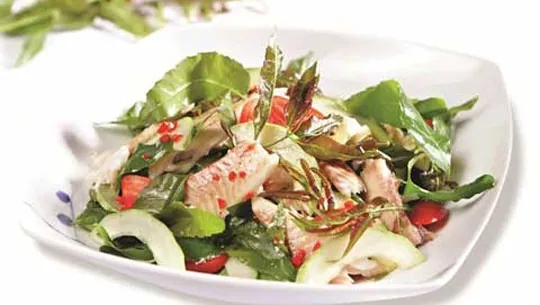 Gỏi sầu đâu món đặc sản ngọt đắng của An Giang