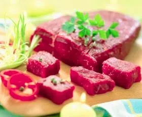 Thịt tái bò kiến đốt món đặc sản vùng núi Tam Đảo