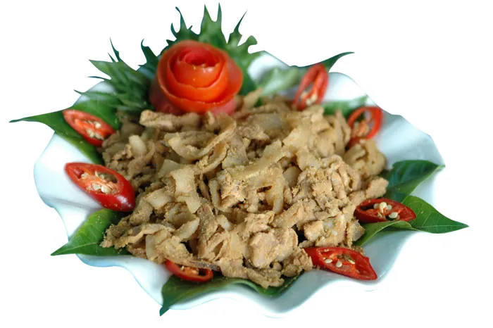 Thịt chua món đặc sản níu chân bao du khách của Phú Thọ