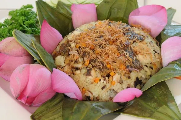 Xôi cá rô món đặc sản ngon mê ly của Nam Định