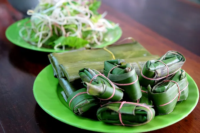 Hương vị bún cua thối nổi tiếng phố núi Pleiku