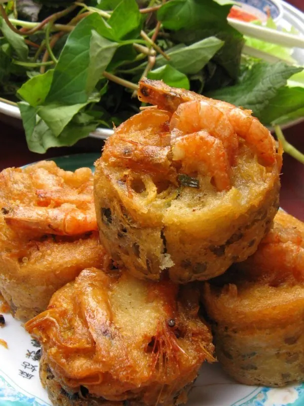 Món bánh giá đặc sản giòn rụm của Tiền Giang