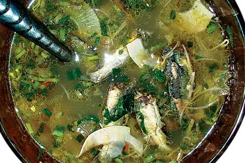 Canh chua cá chốt món đặc sản Long An ăn là mê