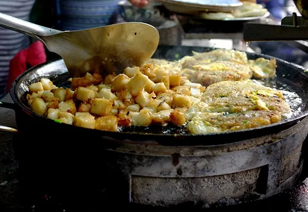 Bột chiên Chợ Lớn món ăn chơi dễ ăn