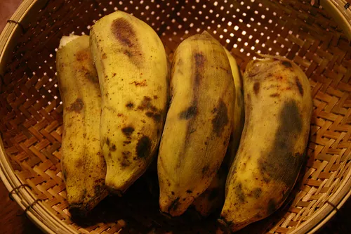 Cách làm bánh chuối chiên giòn rụm, ăn mãi không lo ngán