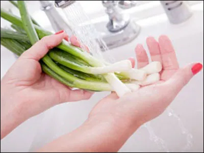 Mẹo rửa mọi loại rau sạch và đúng cách rất an toàn