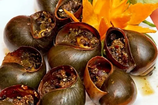 Lôi cuốn tới miếng cuối cùng với 6 món ăn từ ốc bươu vàng