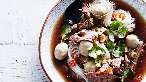 Thưởng thức 10 hương vị đặc trưng của ẩm thực đường phố tại Bangkok