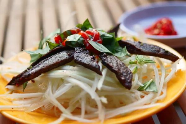 Lạc vào thế giới ẩm thực thơm ngon khi đi du lịch vùng đất Đà Lạt