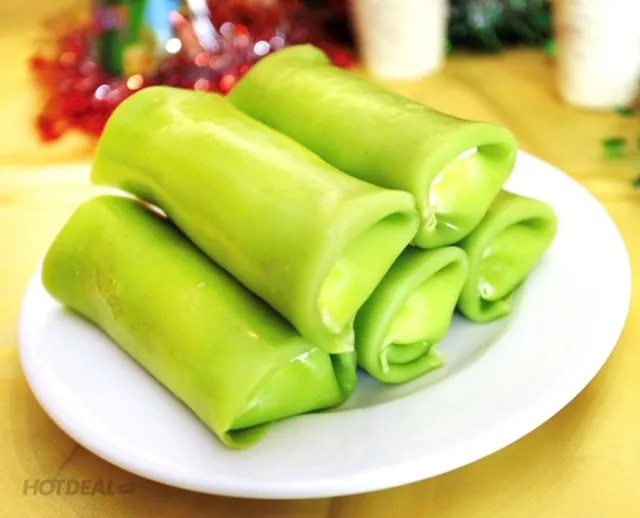 Cách làm món bánh cuốn lá dứa thơm ngon, đơn giản nhất