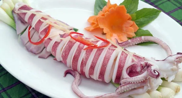 10 món hải sản cực ngon trải dài từ Bắc vào Nam