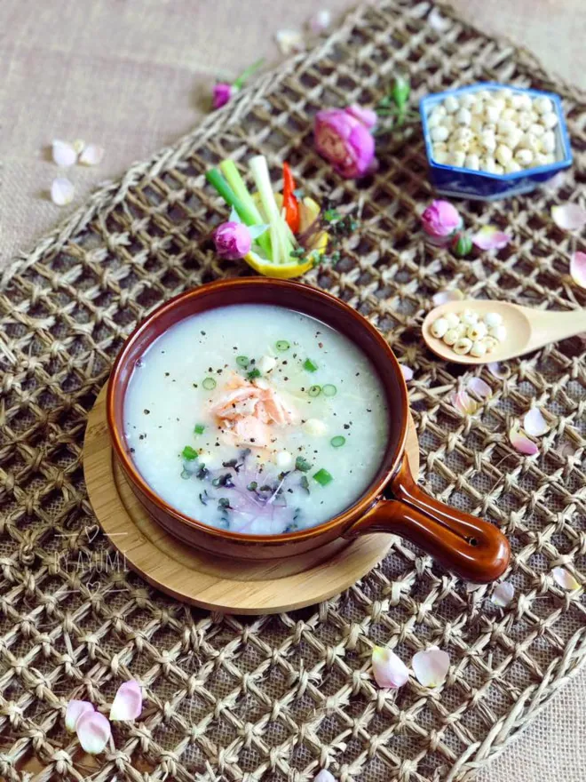 Ngon, bổ dưỡng với món cháo cá hồi cho bé