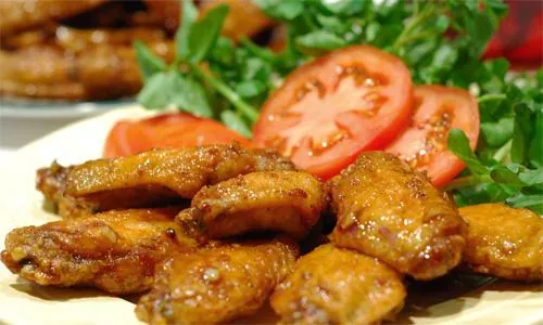 Gà chiên mắm tỏi ngon ngất ngây cho bữa cơm ngày mát trời