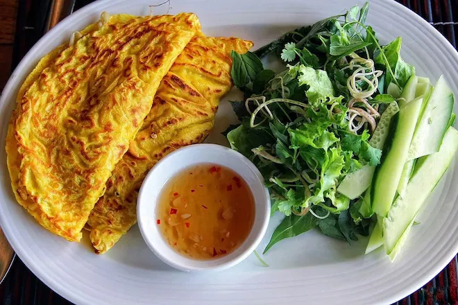 Đến thưởng thức những món ngon của Bình Định nhớ đừng quên ly rượu Bàu Đá