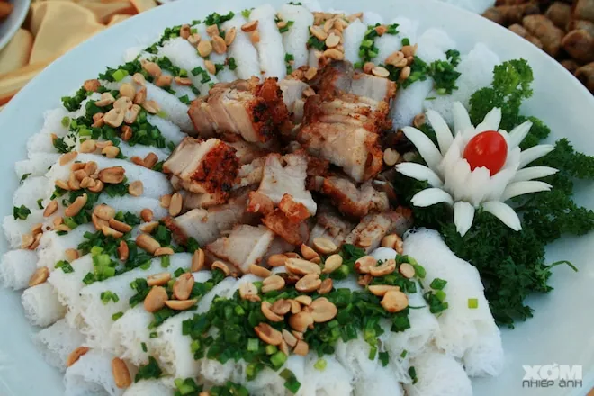 Đến thưởng thức những món ngon của Bình Định nhớ đừng quên ly rượu Bàu Đá