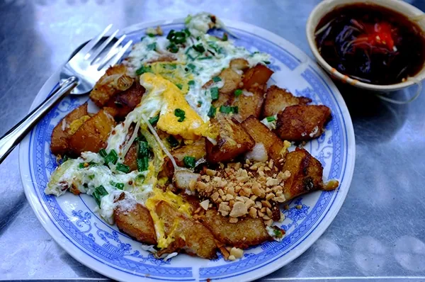 Bột chiên Chợ Lớn – món ăn chơi dân dã đi sâu vào lòng người