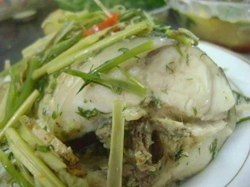Cứ làm cá hấp sả ớt chiêu đãi khách thì ngon không gì bằng