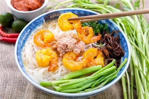 Bún tôm Hải Phòng ngon hương vị đặc trưng