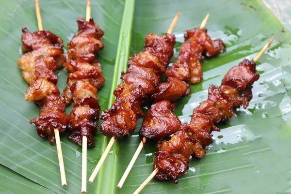 Thịt ba chỉ xiên nướng ăn chơi mà no cả bụng