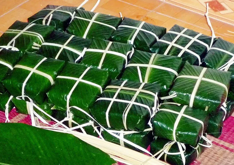 Đến Hà Nội nhớ thưởng thức đặc sản bánh chưng Tranh Khúc