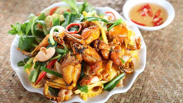 Cách nấu món ếch xào lăn thơm ngon đúng điệu ai cũng mê