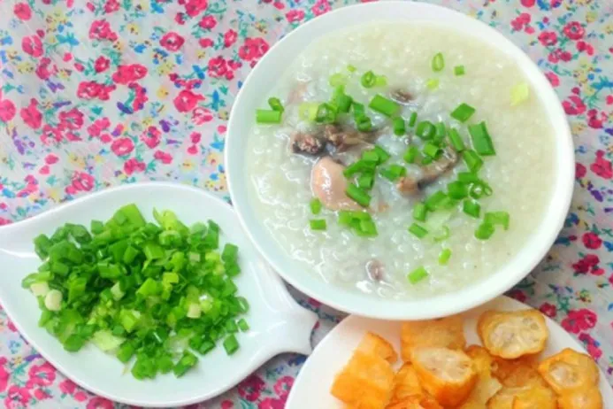 Cách nấu cháo chim cút thơm lừng nóng hổi cho ngày mưa lạnh