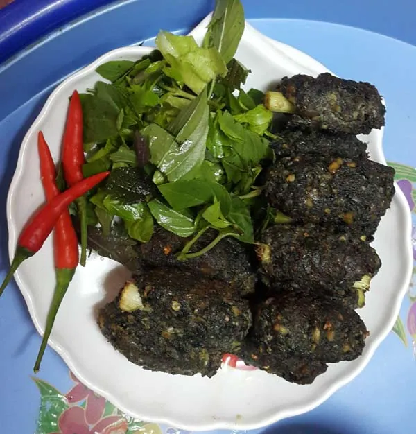 Đến Phong Điền nhớ ăn chạo ốc