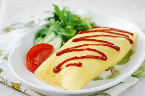 Cách làm món trứng cuộn cơm chiên đẹp mắt đầy đủ chất dinh dưỡng