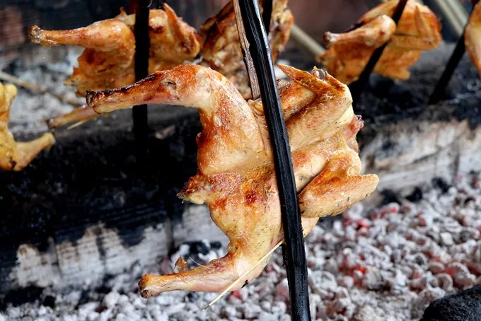 Đặc sản cơm lam gà nướng – Niềm tự hào của vùng đất Pleiku