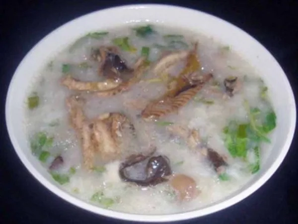 Cách nấu món cháo bồ câu sánh mịn thơm phức đãi cả nhà