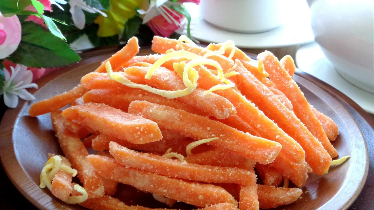 Cách làm mứt khoai lang thơm bùi dẻo đón Tết về