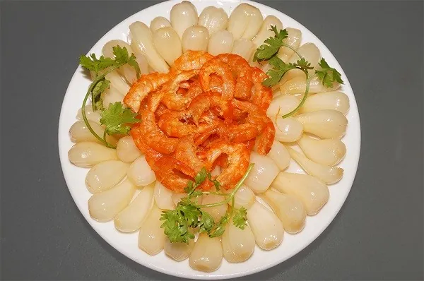 Tết cổ truyền ở miền Nam thì không thể thiếu những món ăn này