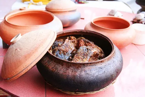 Ngày Tết cực lạ miệng với món cá kho làng Vũ Đại