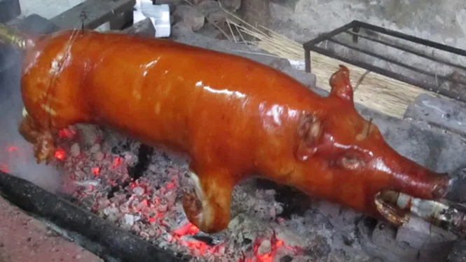 Thịt lợn quay Lạng Sơn ăn rồi nhớ đến lại thèm