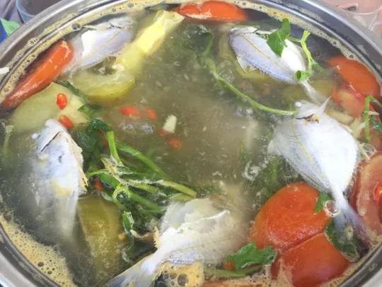 Canh riêu cá ót ít Hạ Long chỉ nhấm sơ thôi đã ghiền