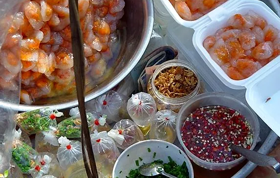 Đến Phan Thiết nhất định phải thử bánh quai vạc một lần