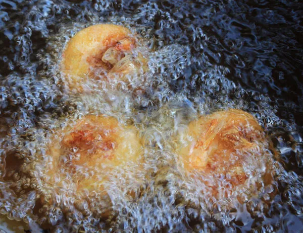 Bánh cống Cần Thơ ăn một lần nhớ mãi